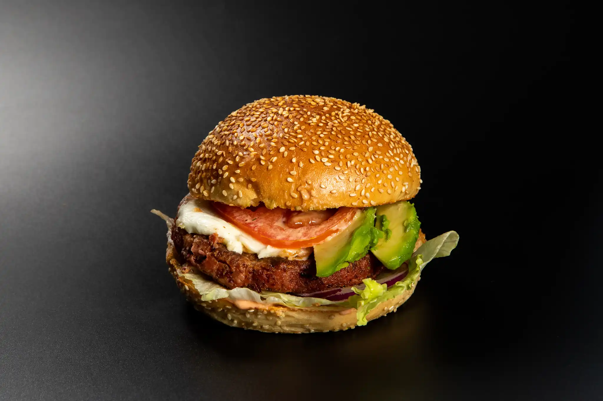 Saftiger Burger – Bild 5 – Speisekarte Black Forest Burger